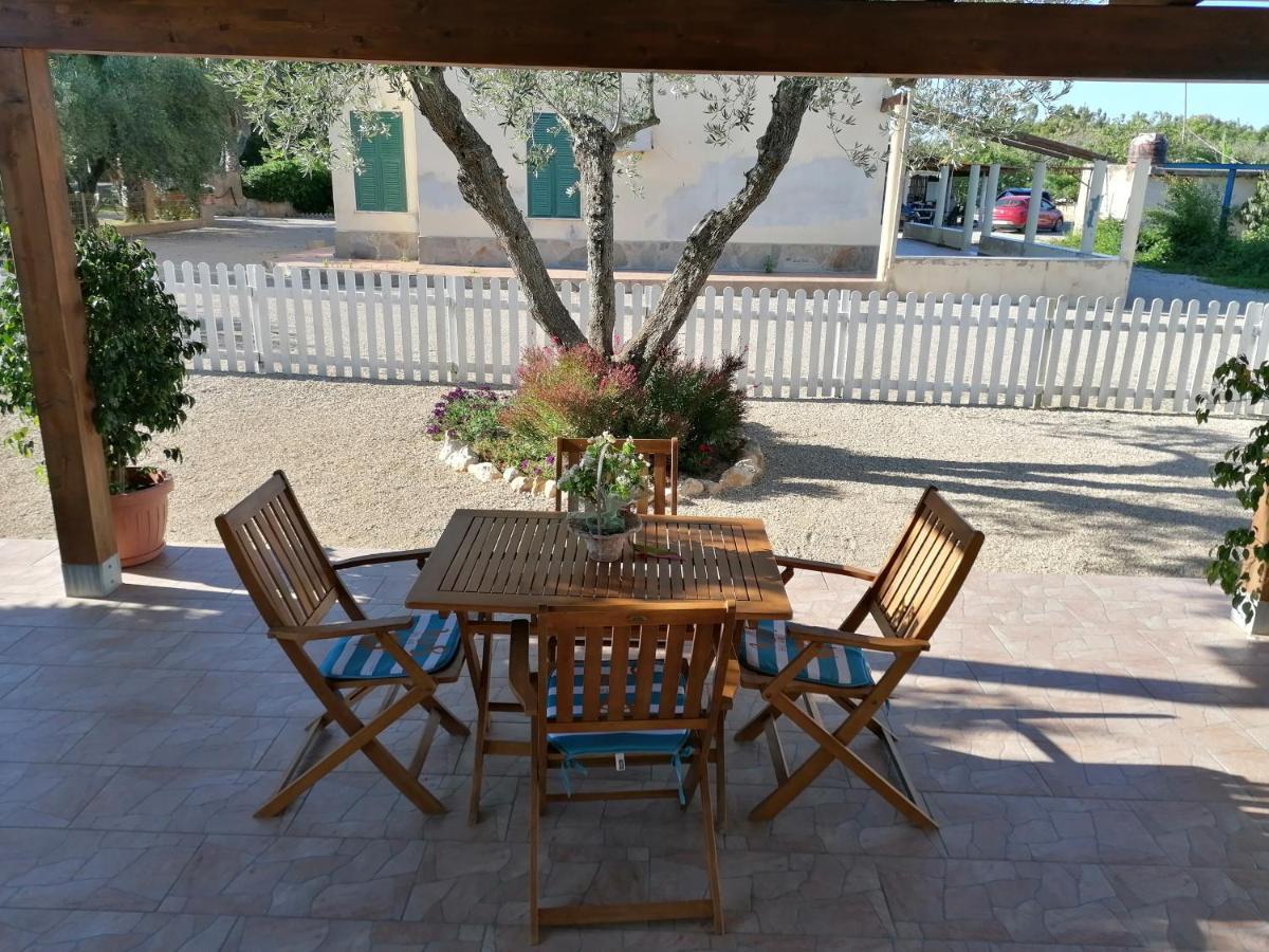 Il Patio Alghero Santa Maria la Palma Buitenkant foto